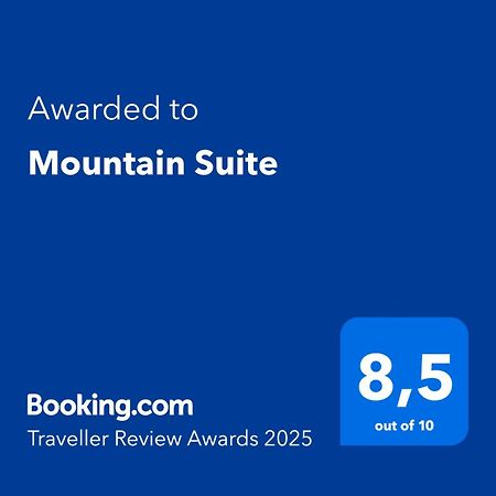 Mountain Suite Raveo Exterior photo